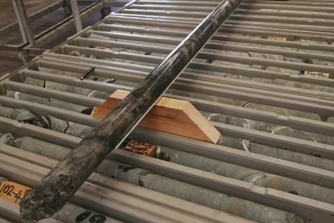 Surefire uses diamond drill bit to probe expanding gold system