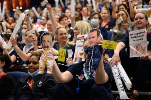 Nurses, government end industrial dispute