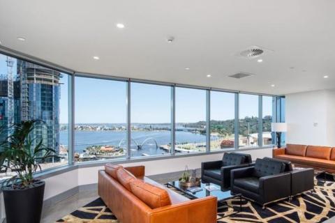 Liberty swoops on Exchange Tower