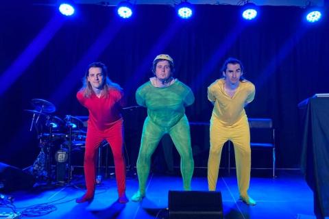 ARTS REVIEW: Bradbury farce skates on thin ice