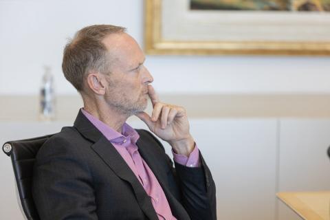 Euroz reports profit drop