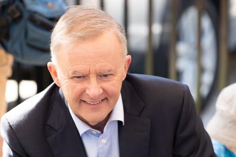 Landmark joint funding deal inked for 2032 Olympics