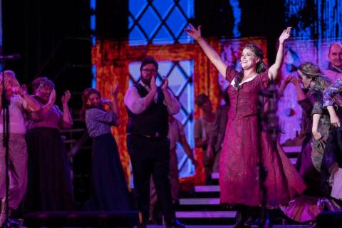 ARTS REVIEW: Opera stars in the outfield