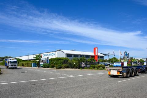 Rinehart juggernaut beats all comers