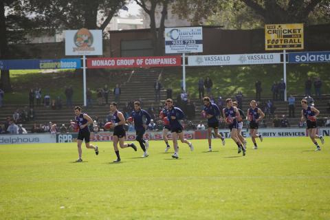 Freo Dockers record $2.43m profit