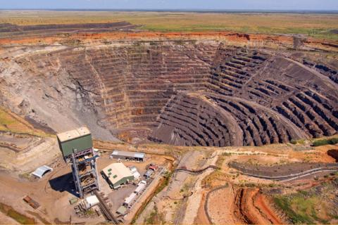 Evolution resumes mining at copper and gold project