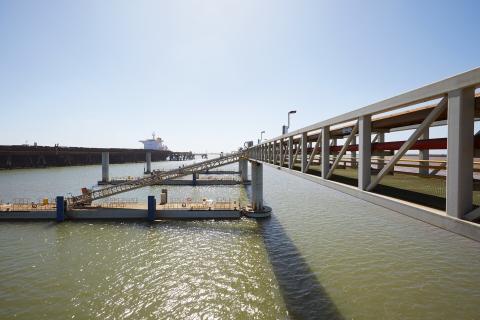 Port Hedland battens down for cyclone