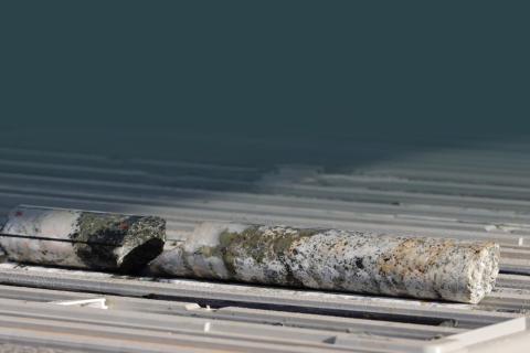 DiscovEx, Carnaby rack up high-grade QLD copper hits