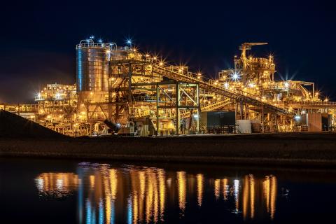 MACA notches $850m contract extension