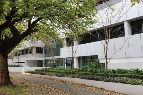 Stokes to buy public laneway in West Perth