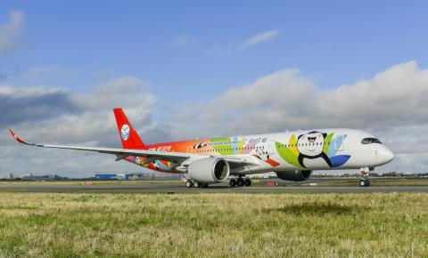 New carriers taxi towards take-off