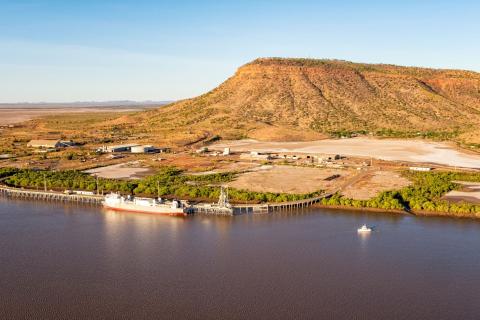 Four partners in $3.5bn energy project