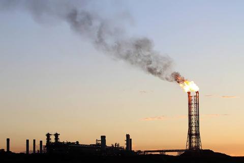 South32 vents over gas supply ‘absurdity’