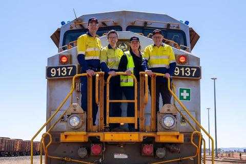 PM’s Pilbara praise as migrant cut claim doused