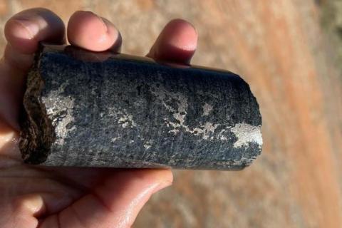 Lycaon strikes visual nickel-copper in maiden drill campaign