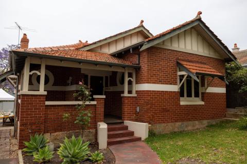 Short-stay plans for Hawke childhood home