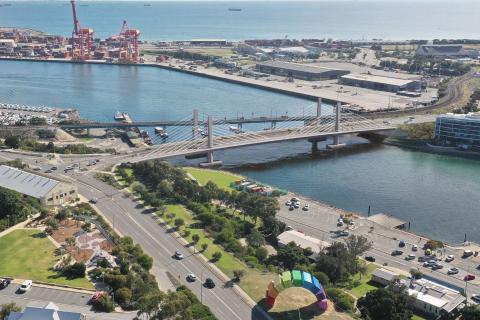 New design for $280m Freo bridge
