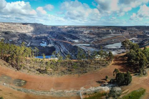 Uncertainty a constant for under-fire coal