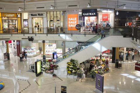 Black Friday sales set to surge after sluggish year