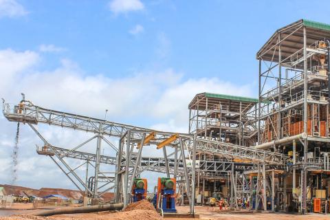 Sierra Rutile lowers guidance, delays investment decision