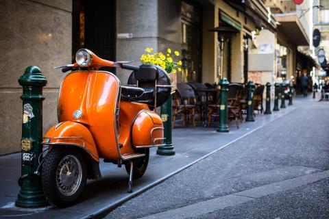 Melbourne plays to its strengths