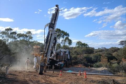 St George set to test large Mt Alexander lithium anomalies