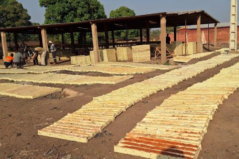 Aurum reveals high-grade glittering gold in Africa