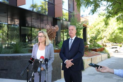 Thomas avoids backbench in shadow cabinet tweak