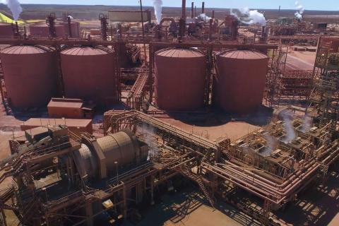 Mixed messages muddy nickel price forecasts