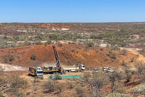 Buxton bullish on prospects at Graphite Bull play in WA