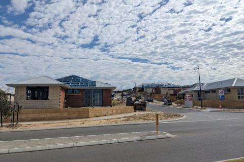 Housing starts near record lows