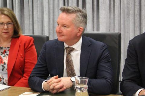 Report adds pressure on coalition nuclear plans