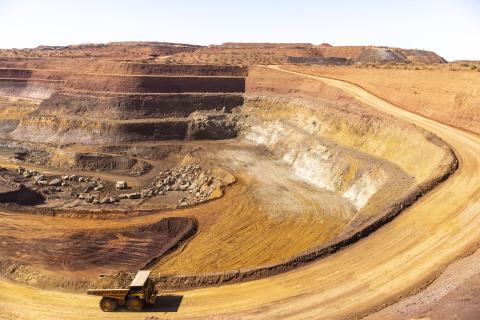 Lynas boss calls for better infrastructure