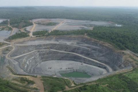 Emerald earns stake in junior