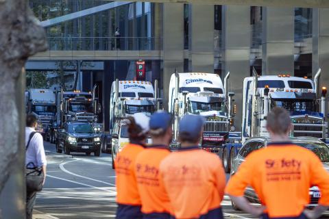 Dozens of trucks interrupt traffic in Perth CBD this morning. Photo: Tom Zaunmayr