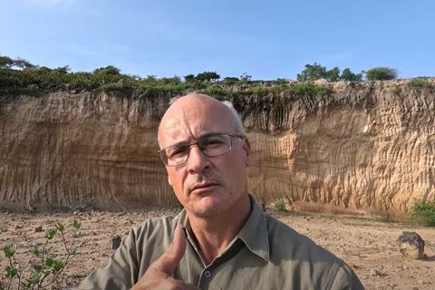 ESTRELLA_LIMESTONE_BULLSNBEARSWA