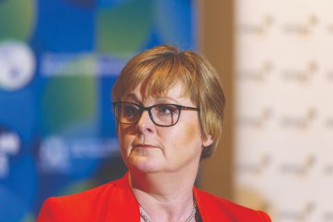 Linda Reynolds will leave politics this year.