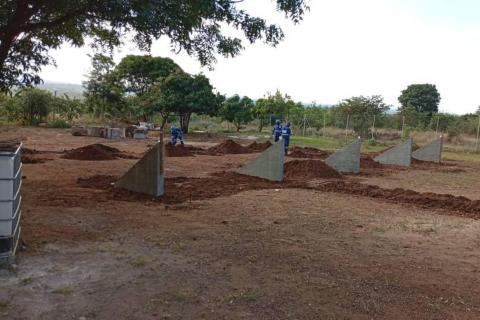 LINDIAN LIN MALAWI REE BULLSNBEARSWA 1440x960