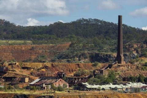 MIDDLE ISLAND MDI Au-Cu BULLSNBEARSWA