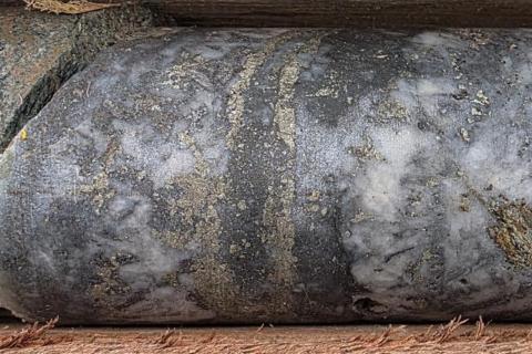 AGUIA_SANTA BARBARA CORE_BULLSNBEARSWA