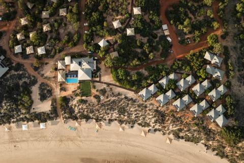 Eco Beach Resort. Photo: Eco Beach Resort / Scott Bauer.