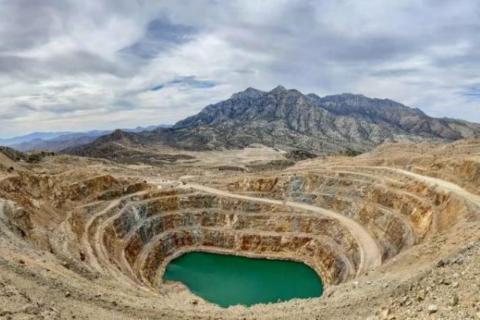 Dateline Resources_Colosseum_BULLSNBEARSWA