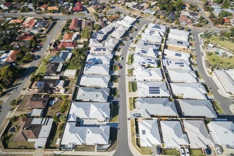 Realtors have been caught red-handed withholding relevant price information from prospective buyers.