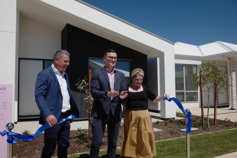 L-R: Col Dutton, John Carey, and Tanya Steinbeck at Stockland Halcyon project site in Piara Waters. Photo: Nadia Budihardjo