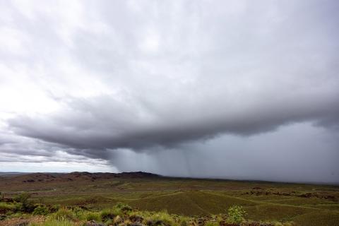 Water management is becoming a headache for government and industry. Photo: Tom Zaunmayr