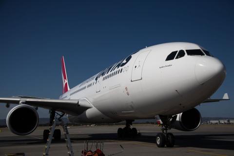 Qantas is offering micro-credentials in safety and risk management. Photo: Gabriel Oliveira