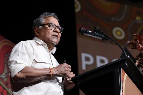 Yawuru man Peter Yu speaking in Broome on Tuesday. Photo: Tom Zaunmayr
