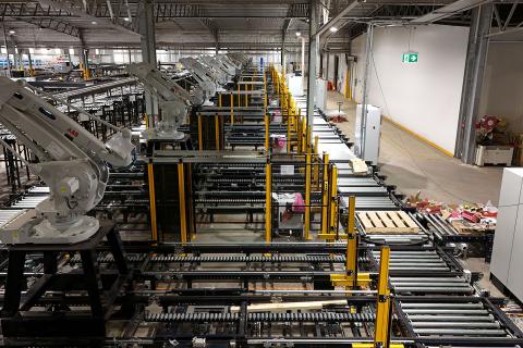 The robotic packing shed in Manjimup. Photo: The Avocado Collective