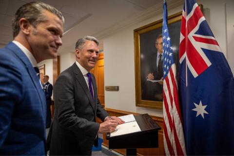 Richard Marles (right) with Pete Hegseth earlier this month. Photo: Rodney Braithwaite