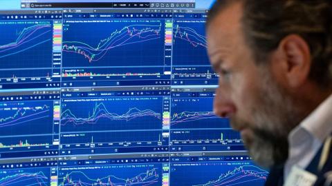 Wall St gains as payrolls fall quells rate-hike fears